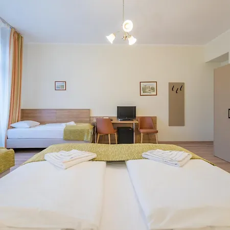 Baross City - 3* Budapest