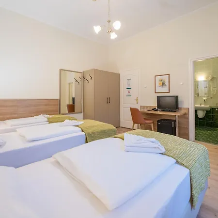 Baross City - 3* Budapest
