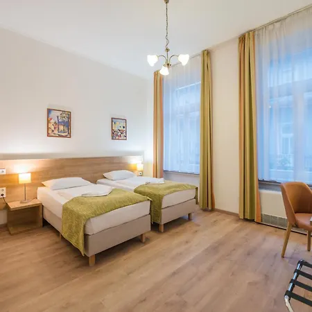 Baross City - 3* Budapest