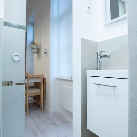 In The Heart Of Party District Ka28 Apartment Budapest