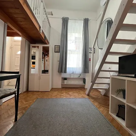 Apartment Lovely Little Loft In The Heart Of *
