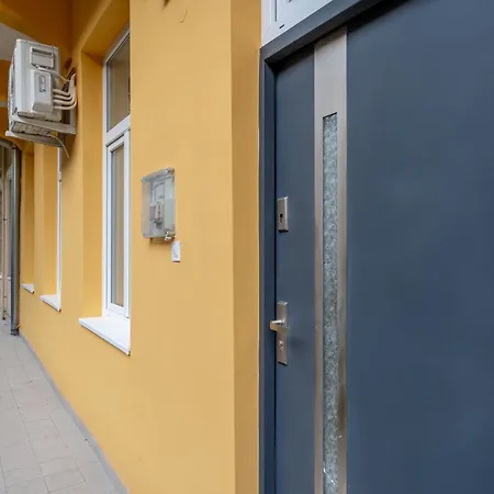 Kiraly K31 Apartment *