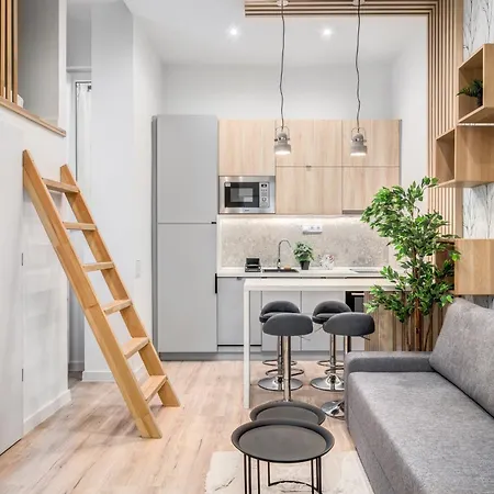 Kiraly K31 Apartment