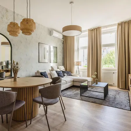 Apartment Stylish Escape Budapest