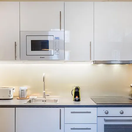 Your 3-bdrm At Szimpla Kert Apartment *