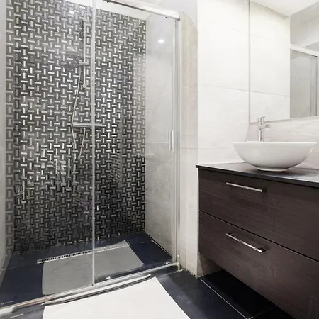 Apartment Your 3-bdrm At Szimpla Kert *