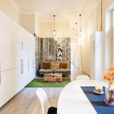 Your 3-bdrm At Szimpla Kert Apartment