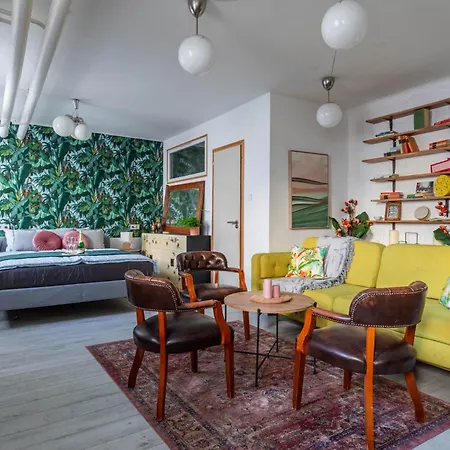 Buda Castle Apartment *
