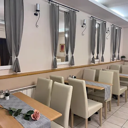 Rose Hotel Budapest