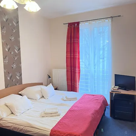 Rose 3* Budapest