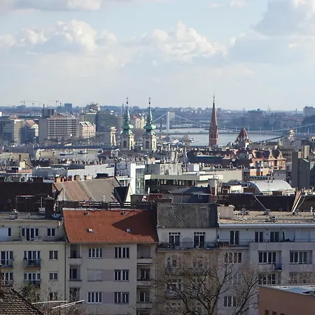 Rose Budapest