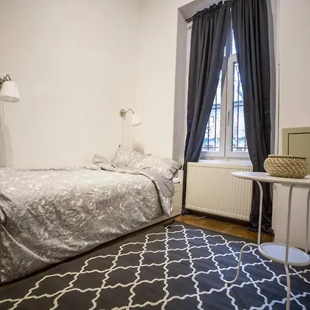 Spacious Luxury Designer Flat Apartment