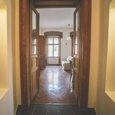 Spacious Luxury Designer Flat Budapest