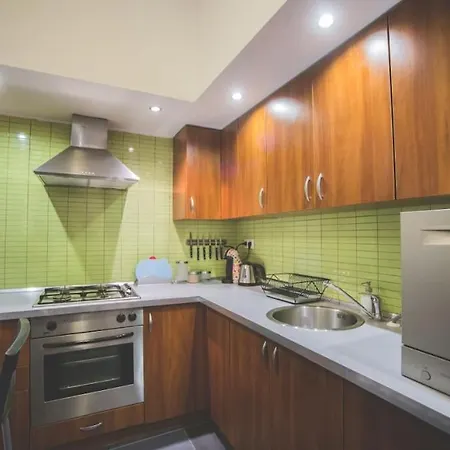 Spacious Luxury Designer Flat Apartment *