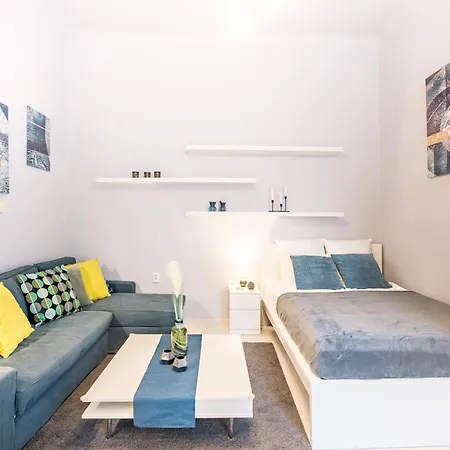 - Quiet - Comfy Apartment *