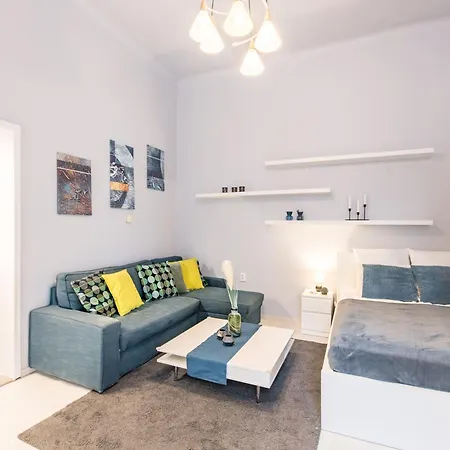 - Quiet - Comfy Apartment *