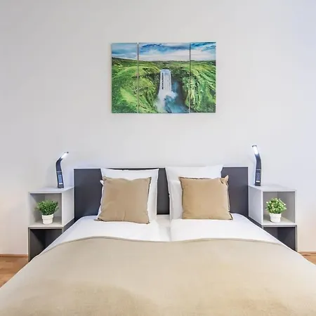 Large And Comfy Apartman Budapest