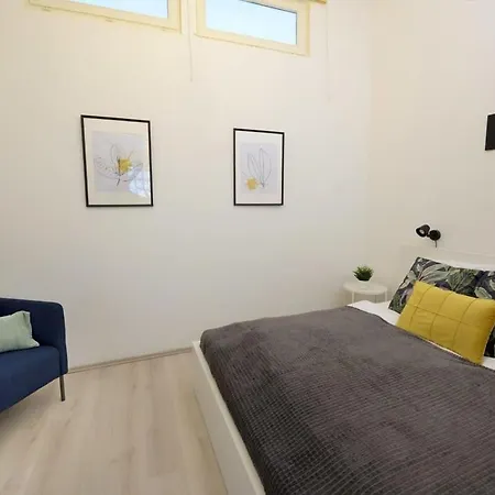 Large Cosy Budapest