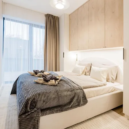 Apartment Penthouse With View And Parking For Two *