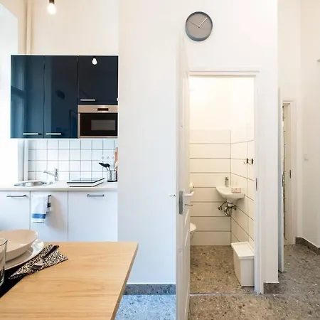 Holiday home Super New And Modern Aircon *