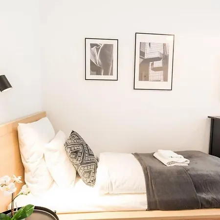 Super New And Modern Aircon Budapest