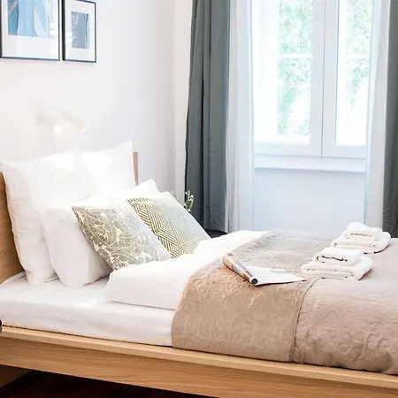 Super New And Modern Aircon * Budapest