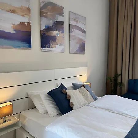 Apartment Bliss
