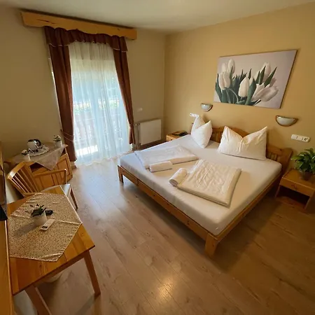 Otel Karin Budapeşte