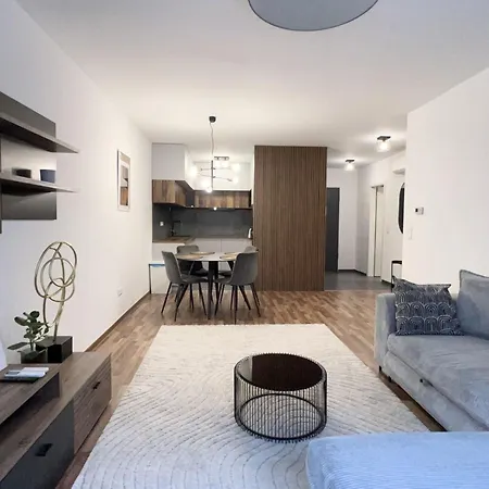 Mt Apartment *