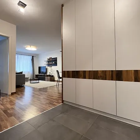 Mt Budapest