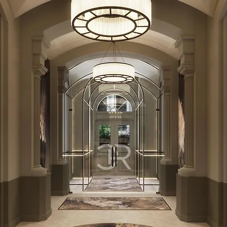 Radisson Collection Hotel, Basilica 5* Budapeşte
