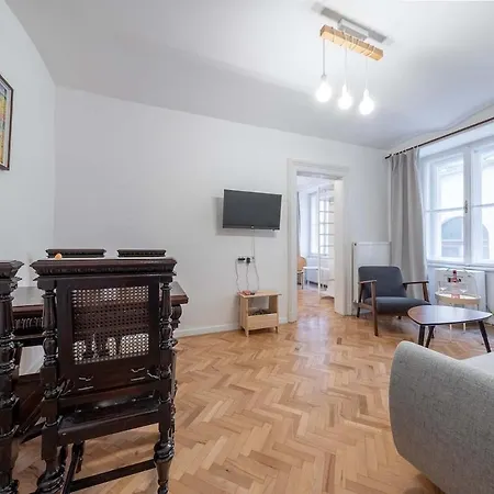 Apartment Hanna Lovely Two Bedrooms *