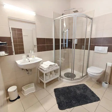 Csaszar Budapešť