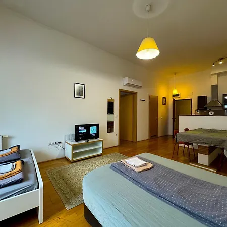 Downtown Family Apartment *
