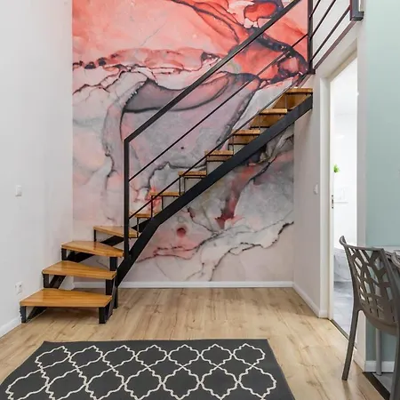 Comfort A Apartment *
