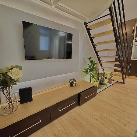 Apartment The Buda Garden B Budapest