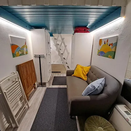 Barka In Downtown Buda Apartment