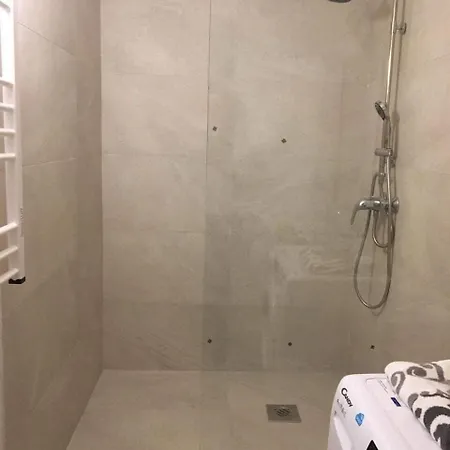 Zenny House Apartment *