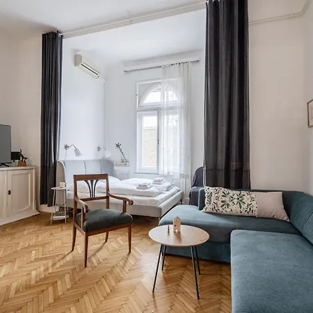Parkside * Budapest
