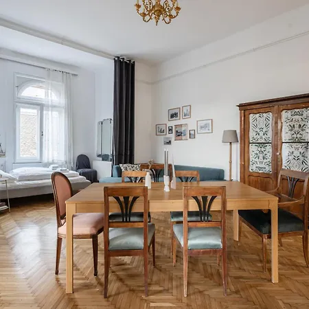 Parkside Apartment