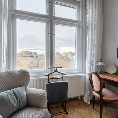 Parkside Apartment