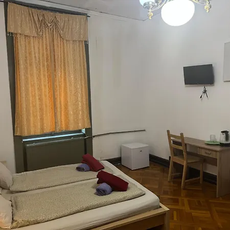 Central Hotel Szálloda *