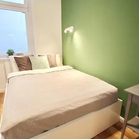 Modern W Free Parking, Projector,netflix Budapest