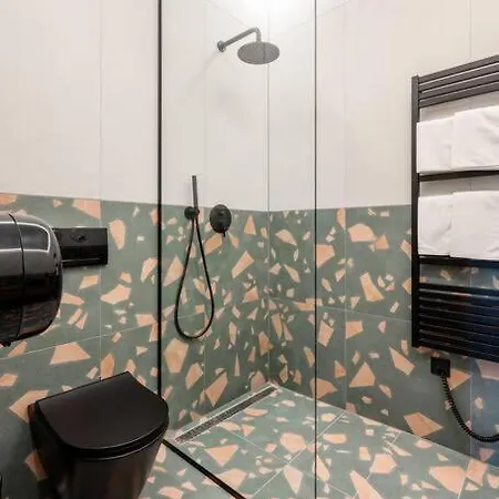 A50-balcony-designer No 2 Apartment