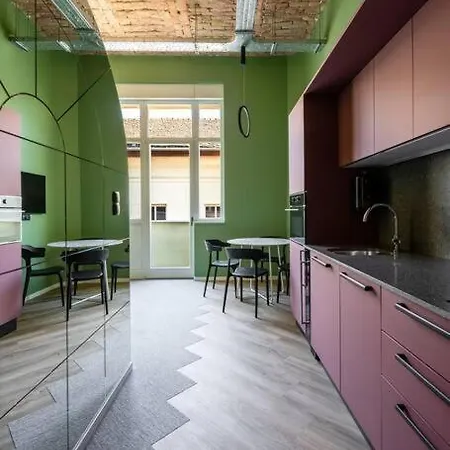 Apartment A50-balcony-designer No 2 *