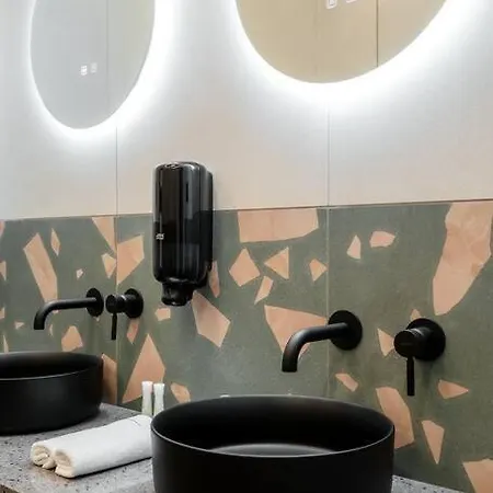 A50-balcony-designer No 2 * Budapest
