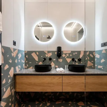 Apartment A50-balcony-designer No 2 Budapest