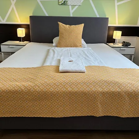 Gloria City Center Hotel 3*