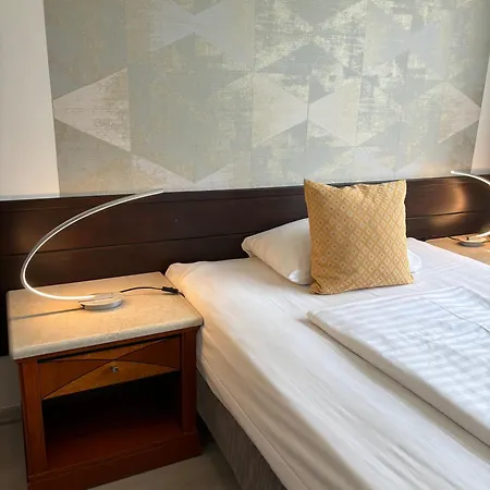 Hotel Gloria City Center Budapeste