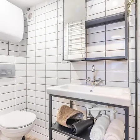 Sapphire Loft Apartment *